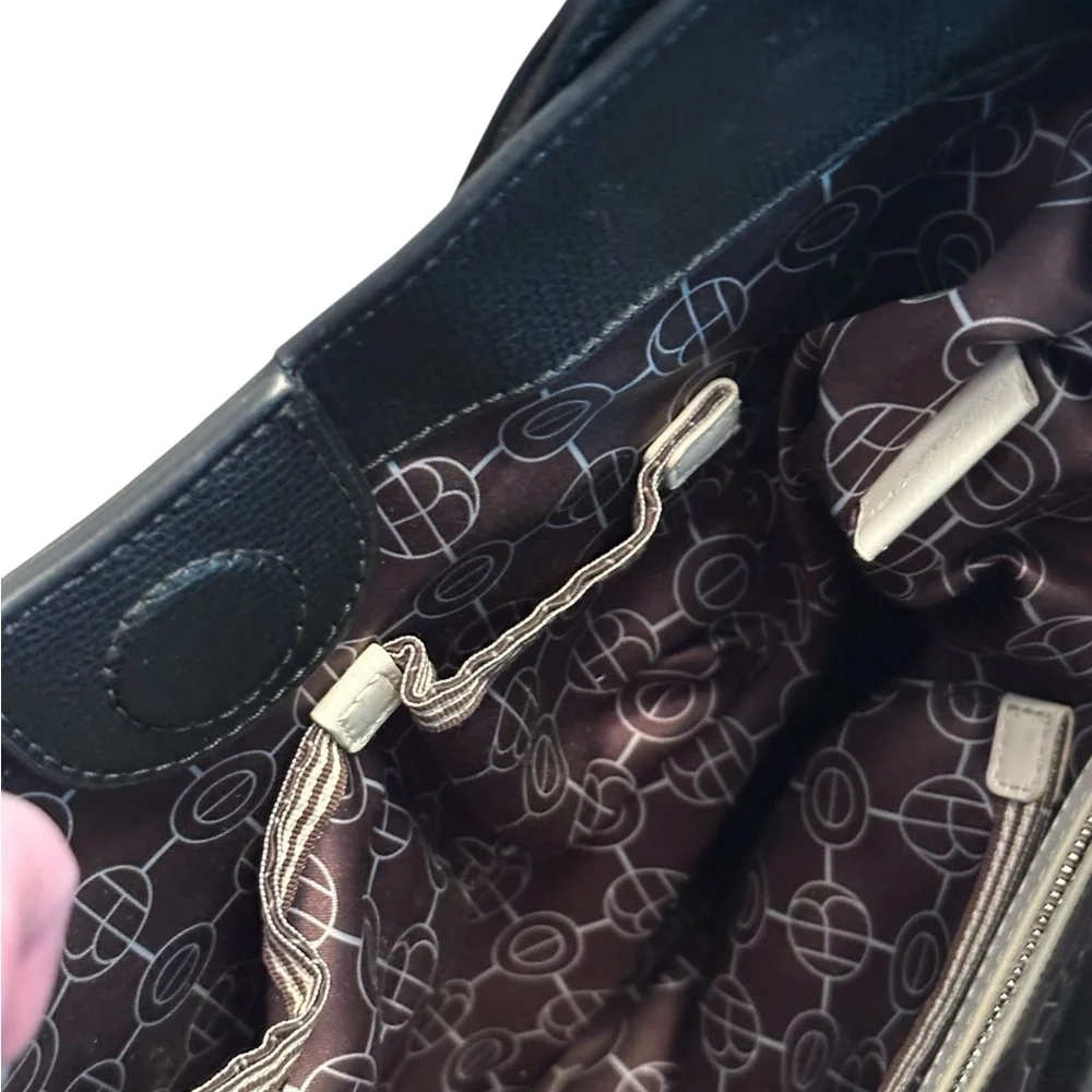 Henri Bendel New York West 57th Hobo Crossbody Black
